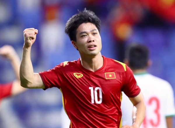 Top 10 cầu thủ bóng đá xuất sắc nhất Việt Nam hiện nay 7