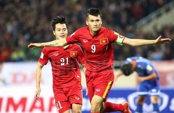 Top 10 cầu thủ bóng đá xuất sắc nhất Việt Nam hiện nay 9