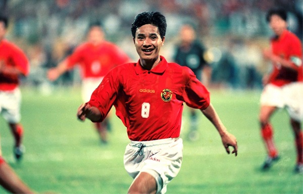 Top 10 cầu thủ bóng đá xuất sắc nhất Việt Nam hiện nay 3